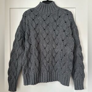 Vince Camuto Sweater